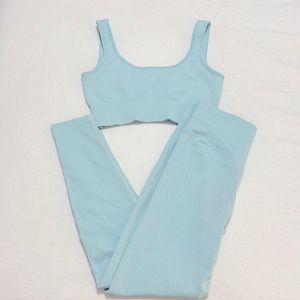 Amazon workout set size medium